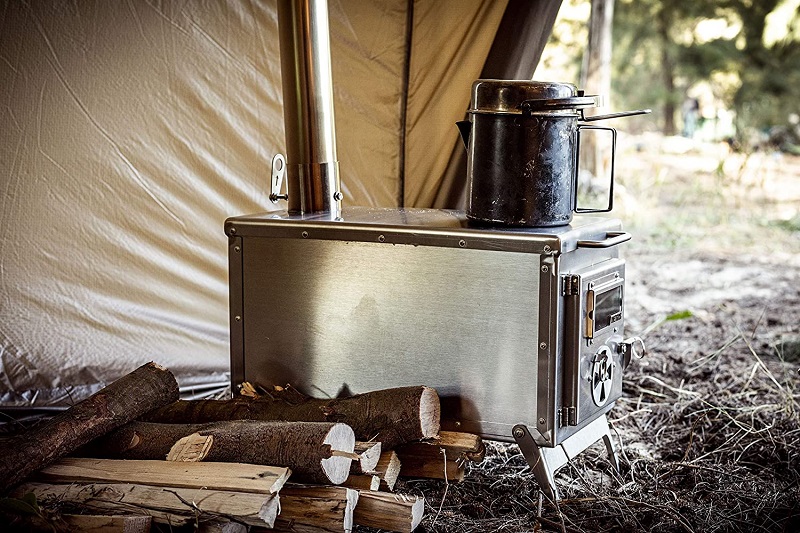 Portable wood burning stove for winter camping