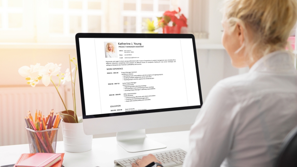 Writing a cover letter after a career break