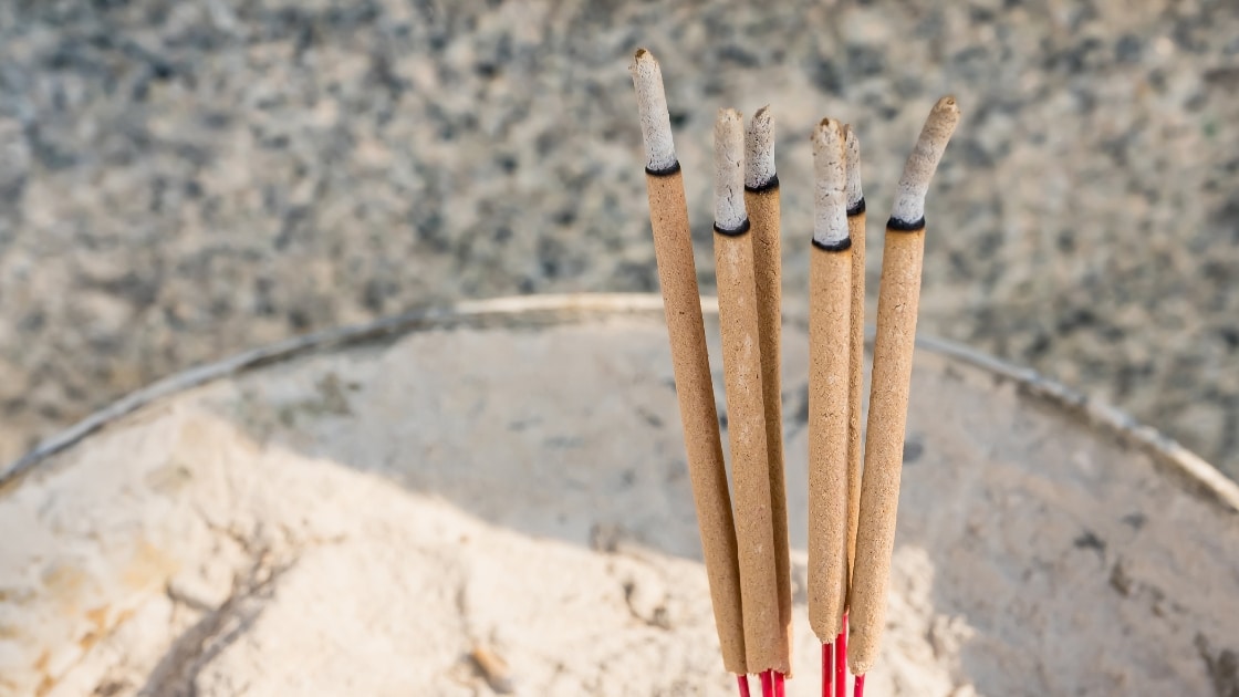 What to Do With Incense Ashes: Unlocking Hidden Potential