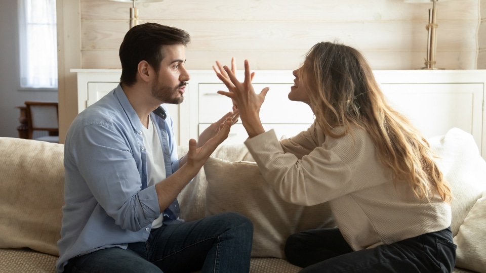 Avoiding blame and criticism in marriage conflict