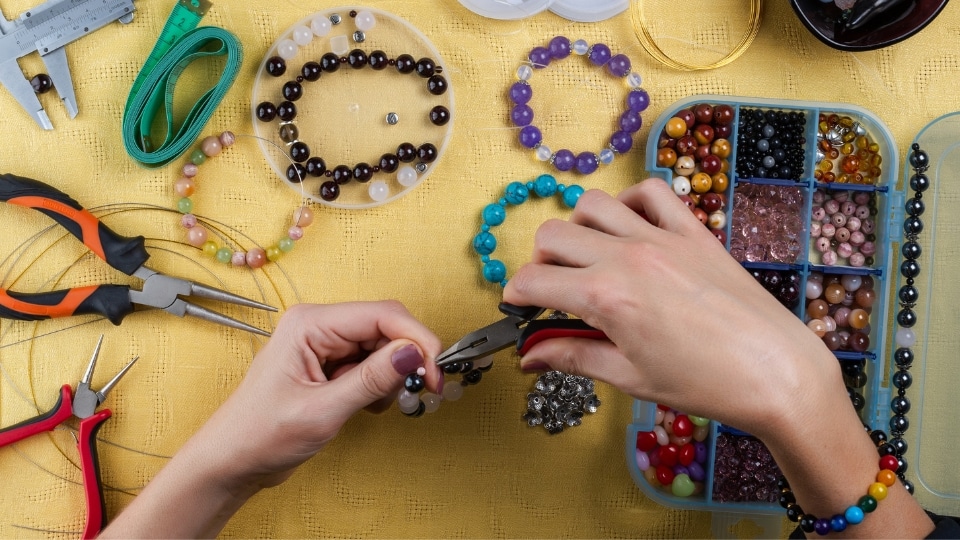 Step-by-step guide on making a blessing bracelet