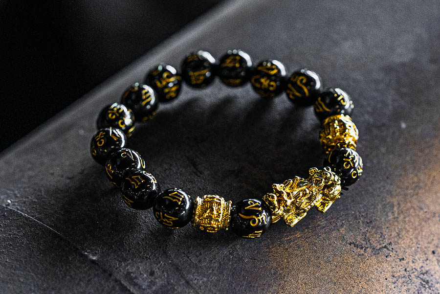 Money Magnet Bracelet: Your Guide To Prosperity & Well-being