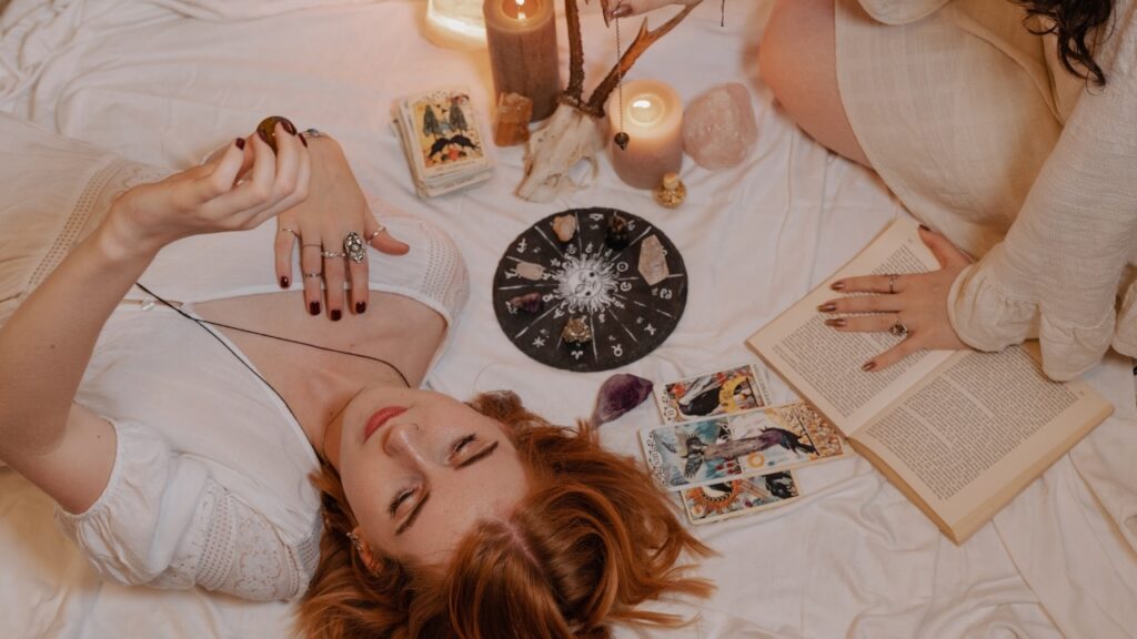 Illustration of zodiac signs and romantic compatibility