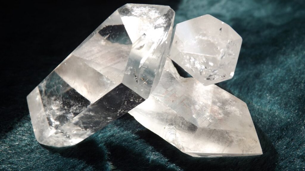 Clear quartz crystal for amplifying manifestation intentions